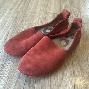 Sorel Ella Slip on Leather Shoe